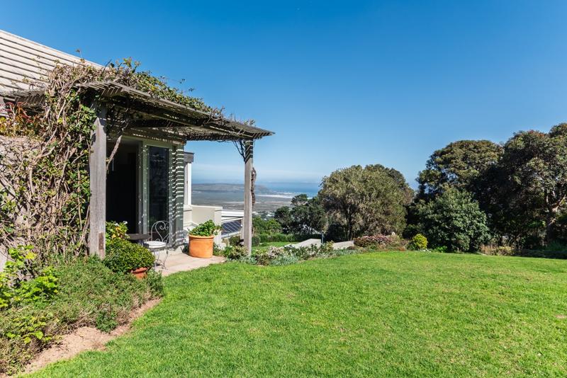 To Let 5 Bedroom Property for Rent in De Goede Hoop Western Cape